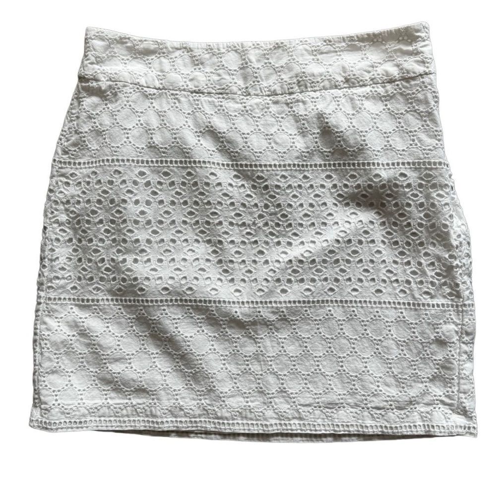 Banana Republic White Lace Mini Skirt 100% Cotton Lined SZ 4